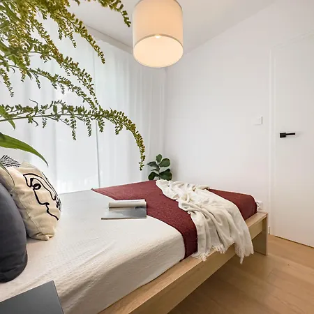 Klimeckiego Luxury 215 アパート